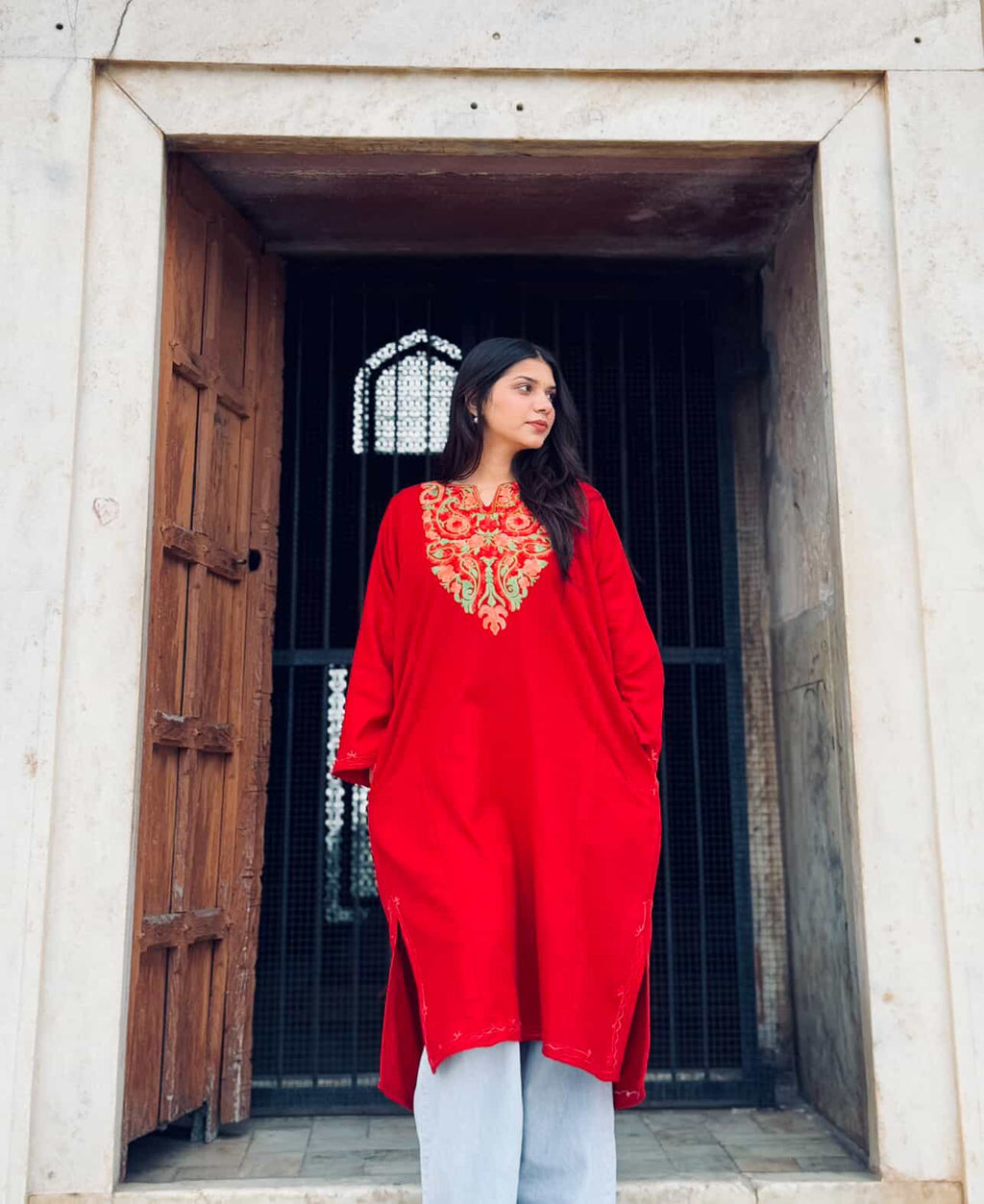 Bright Red Color Kashmiri Pheran Embroidered with Multicolor Threads- Elegant Ethnic Wear