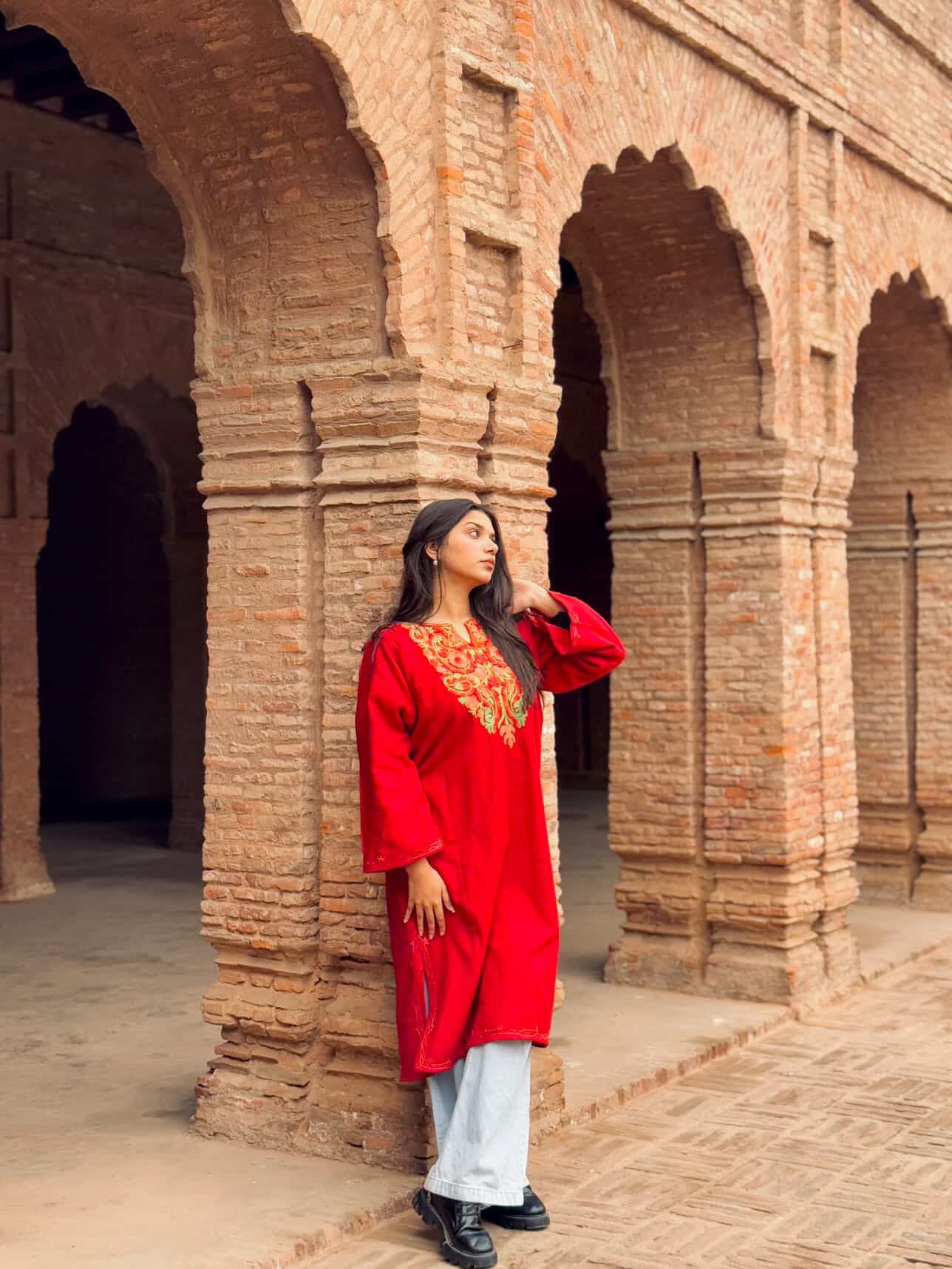 Bright Red Color Kashmiri Pheran Embroidered with Multicolor Threads- Elegant Ethnic Wear