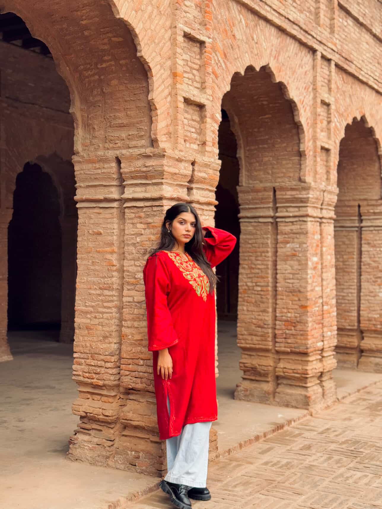 Bright Red Color Kashmiri Pheran Embroidered with Multicolor Threads- Elegant Ethnic Wear