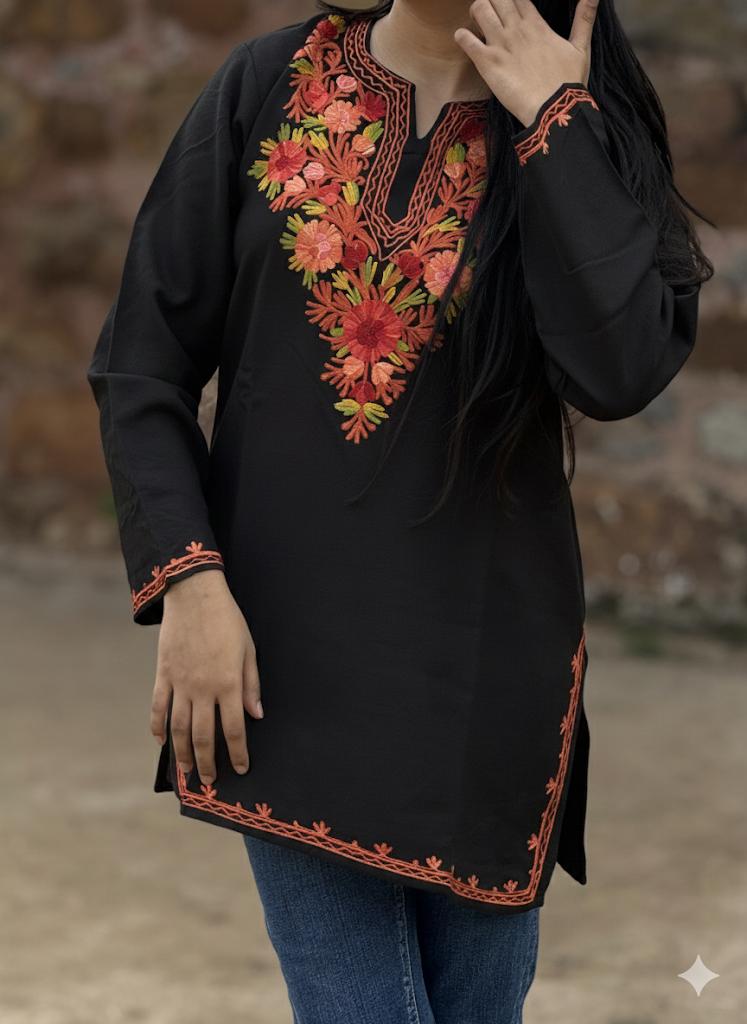 Deep Black Floral Kashmiri Embroidered Kurti – Elegant Everyday Ethnic Wear
