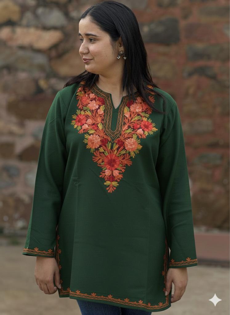 Deep Green Floral Kashmiri Embroidered Kurti – Elegant Everyday Ethnic Wear