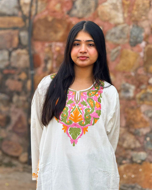 Elegant White Cotton Long Kurti – Kashmiri Style Embroidery